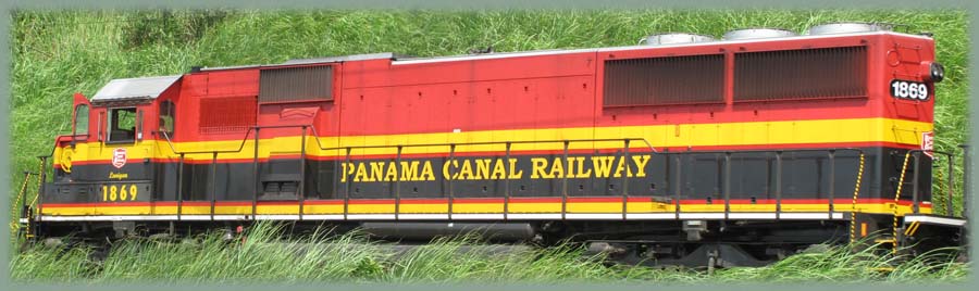 Panama canal railway